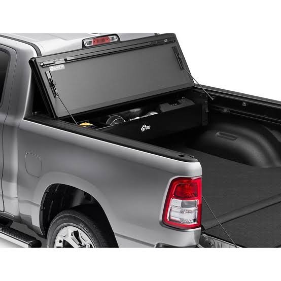 BAKFlip CS Tonneau Cover with Integrated Rack System